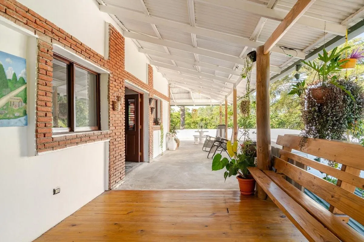 Chalet In Jarabacoa Villa Candita